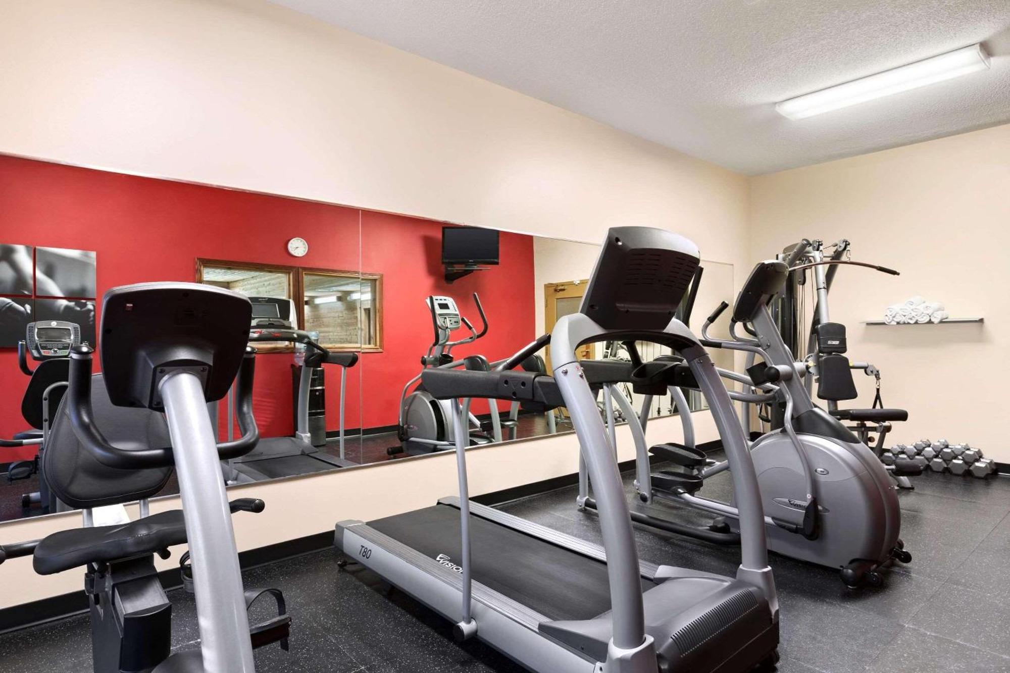 Country Inn & Suites By Radisson, Kearney, Ne Екстериор снимка